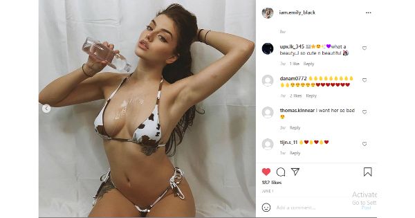 emily black onlyfans dildo riding