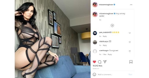 Belle Delphine Nude Red Bikini Onlyfans set video leaked