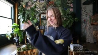 Caroline Zalog Nude St Patrick’s Day Lingerie Try On Video Leaked 5