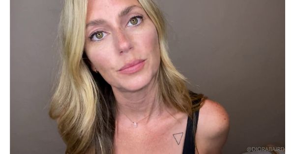Diora Baird Sexy ASMR Videos Leaked 8