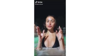 Madison Beer Porn Soft Teasing In The Swimming Pool Porn 1