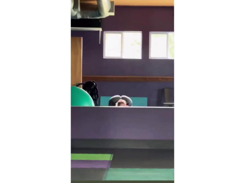 brynn woods onlyfans ass teasing in gym