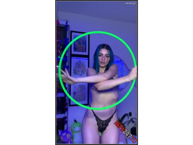 Jewelz Blu onlyfans tits out hula hooping  porn videos 521b61