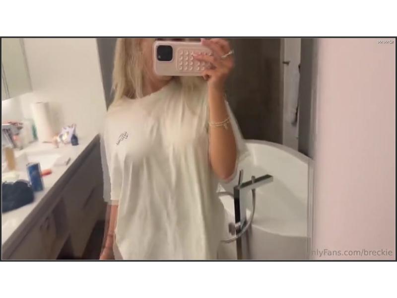 Breckie Hill Nude Nipple Tease Onlyfans Video Leaked