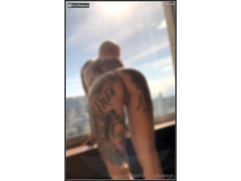 Jill Hardener nude round booty 584
