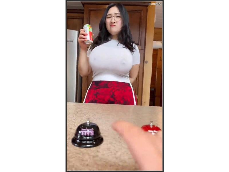 Aroomi Kim nude busty babe tease kce162