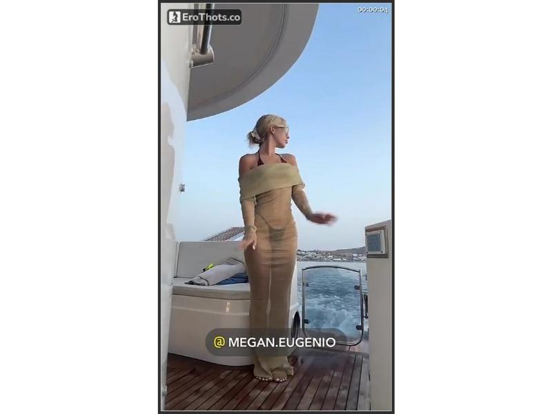 Overtime Megan getting freaky outdoor