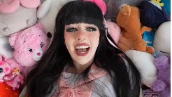 Lara Rose hot Masturbating for you