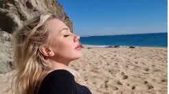 Angie Lynx porn Spain Beach SexTape
