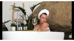 Anna Zapala Nude Bath Video Leaked