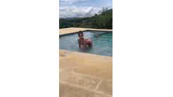 Noa Honey Outdoor Poolside Sextape Video Leaked