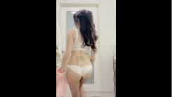 Tessa Fowler Nude Bathroom Striptease Video Leaked